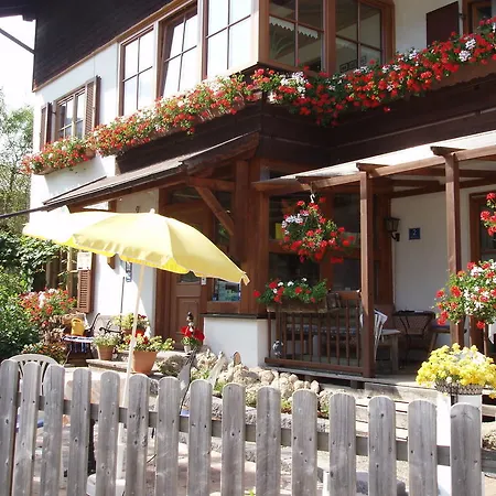 Gaestehaus Richter 3* Обераммергау